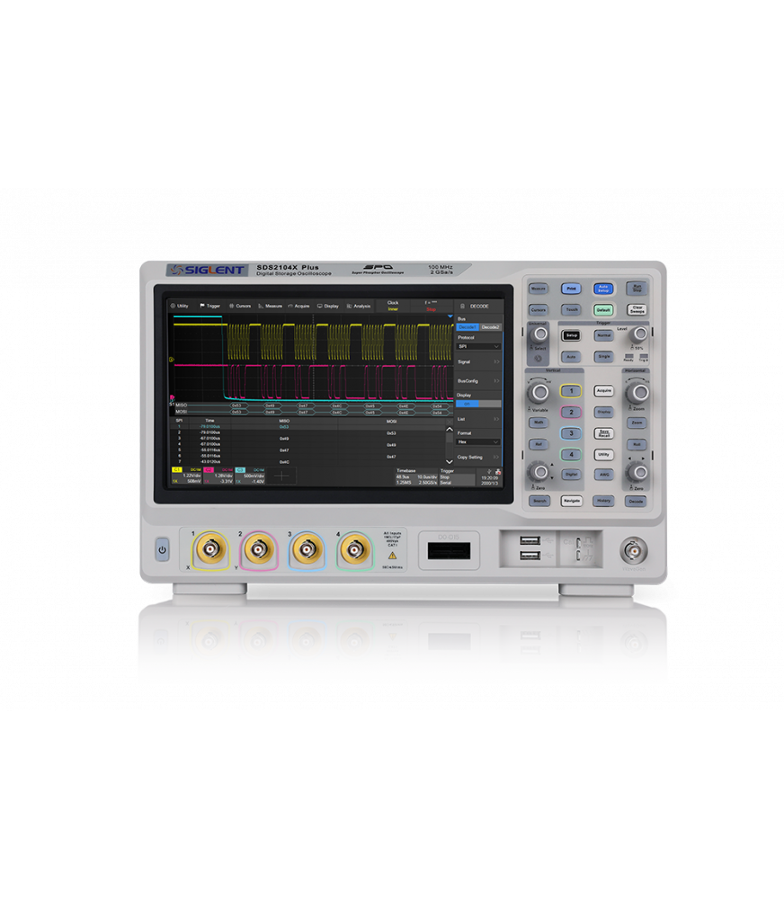 Vue de la face avant de l'oscilloscope siglent SDS2104X-Plus